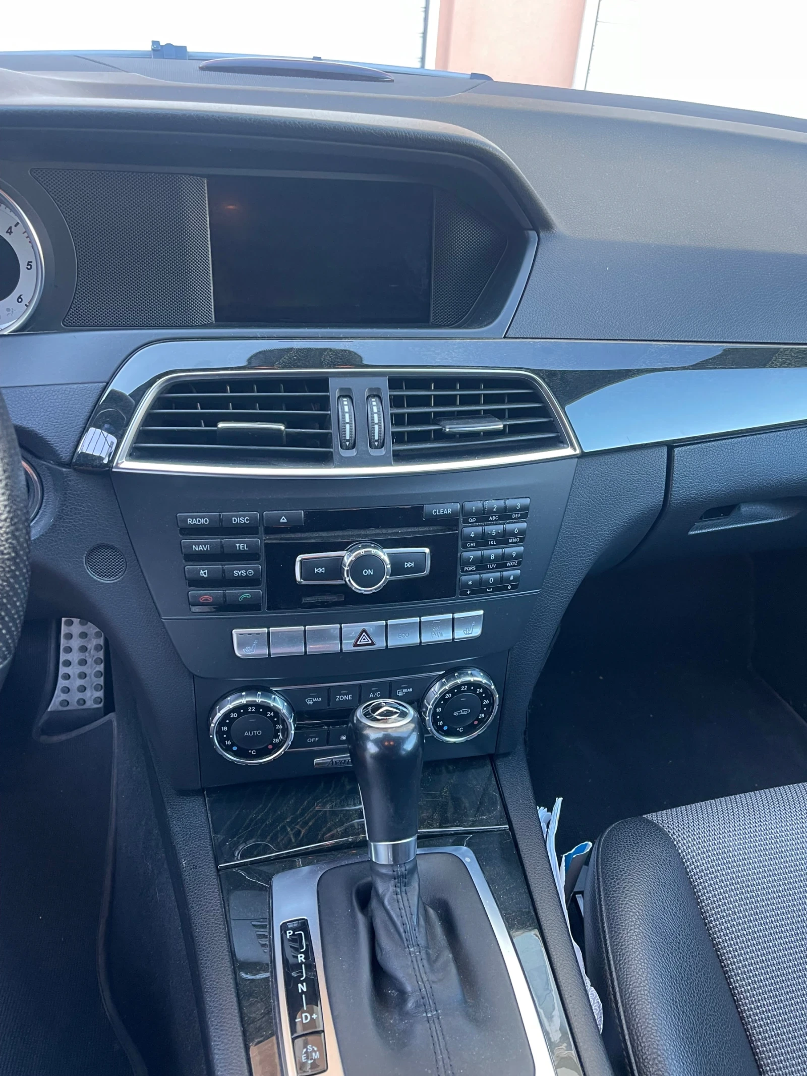 Mercedes-Benz C 220  - изображение 10