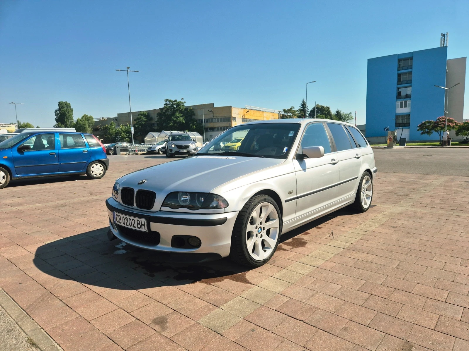 BMW 330 е46 330d на задно - изображение 2