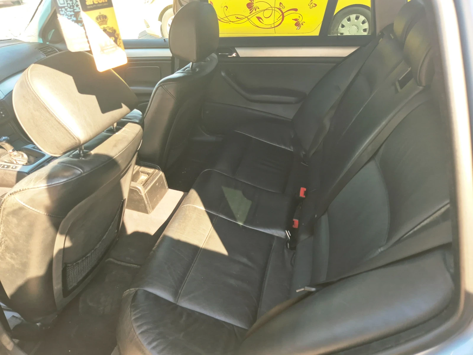 BMW 330 е46 330d на задно - изображение 7