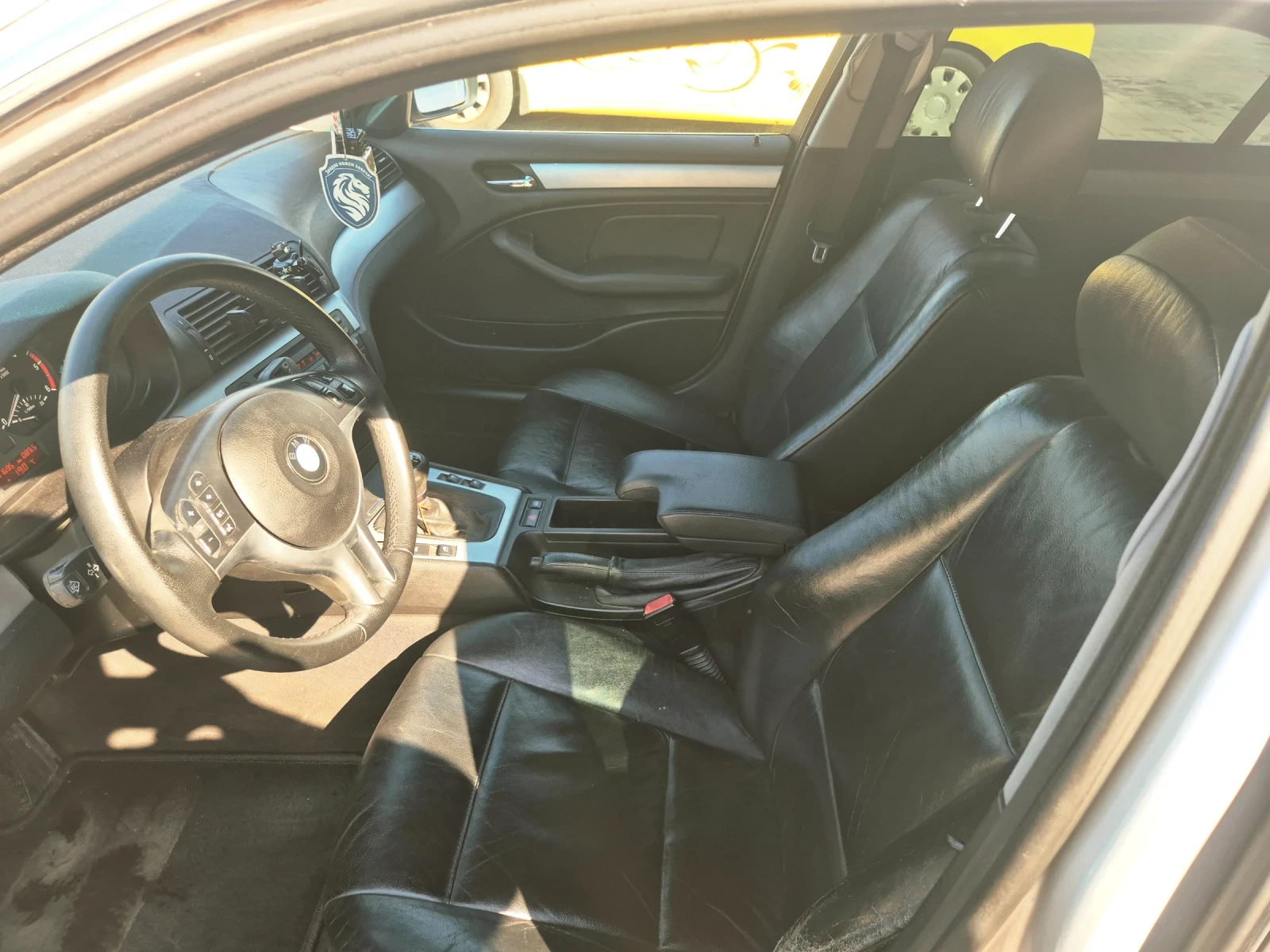 BMW 330 е46 330d на задно - изображение 6