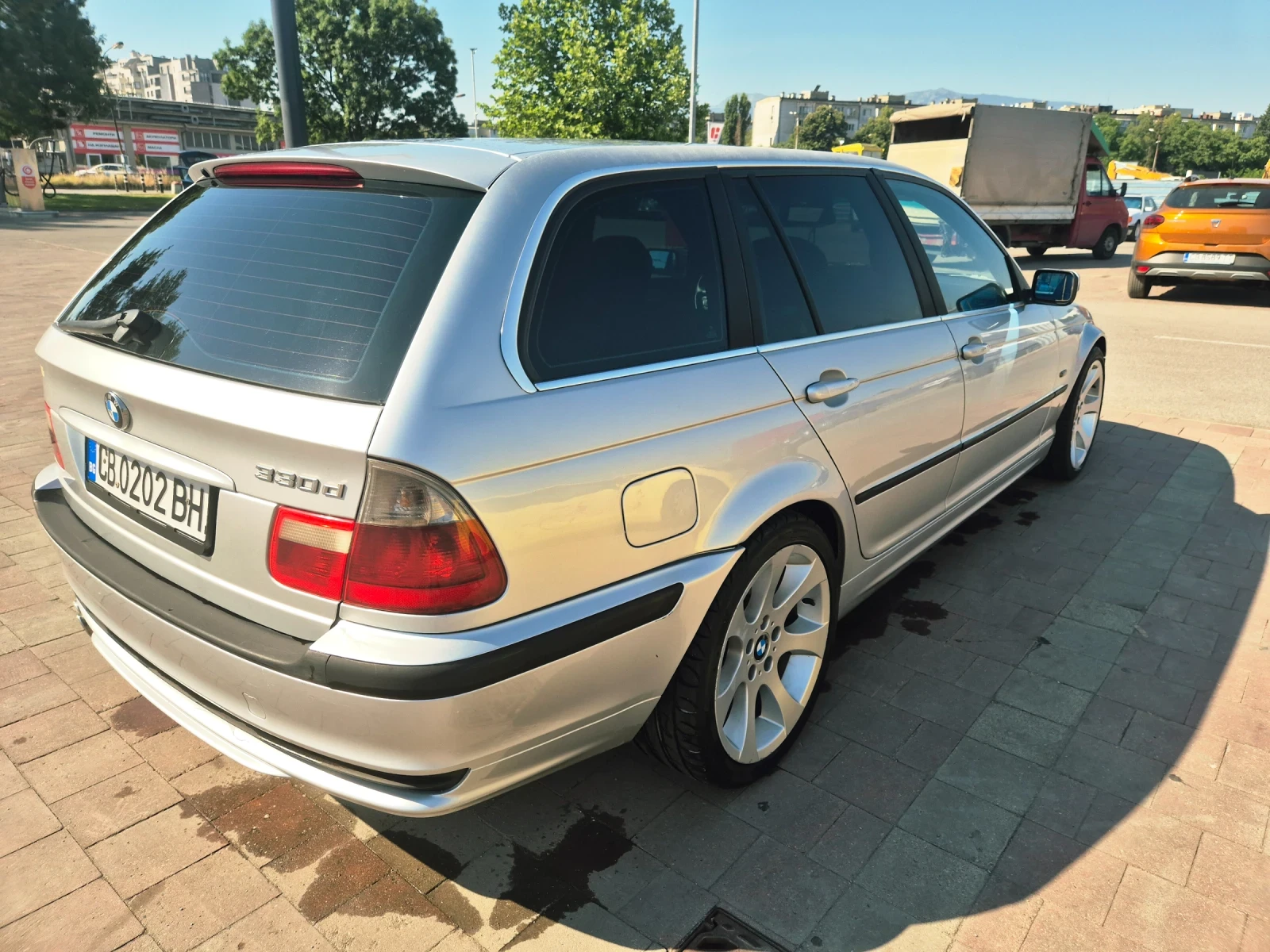 BMW 330 е46 330d на задно - изображение 5