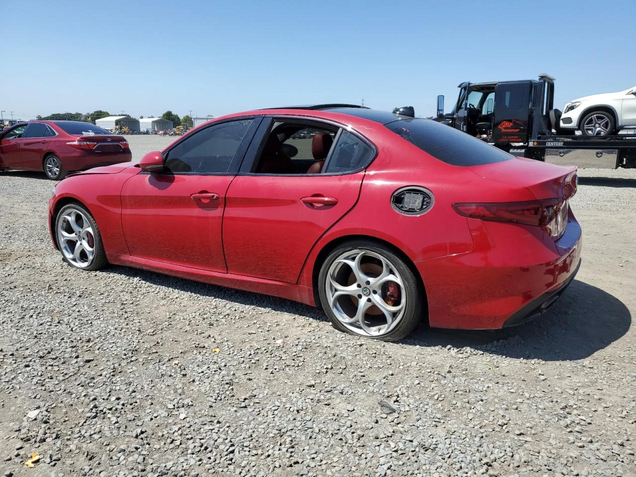 Alfa Romeo Giulia TI* Крайна цена до България!!!* Авто Кредит*  - изображение 4