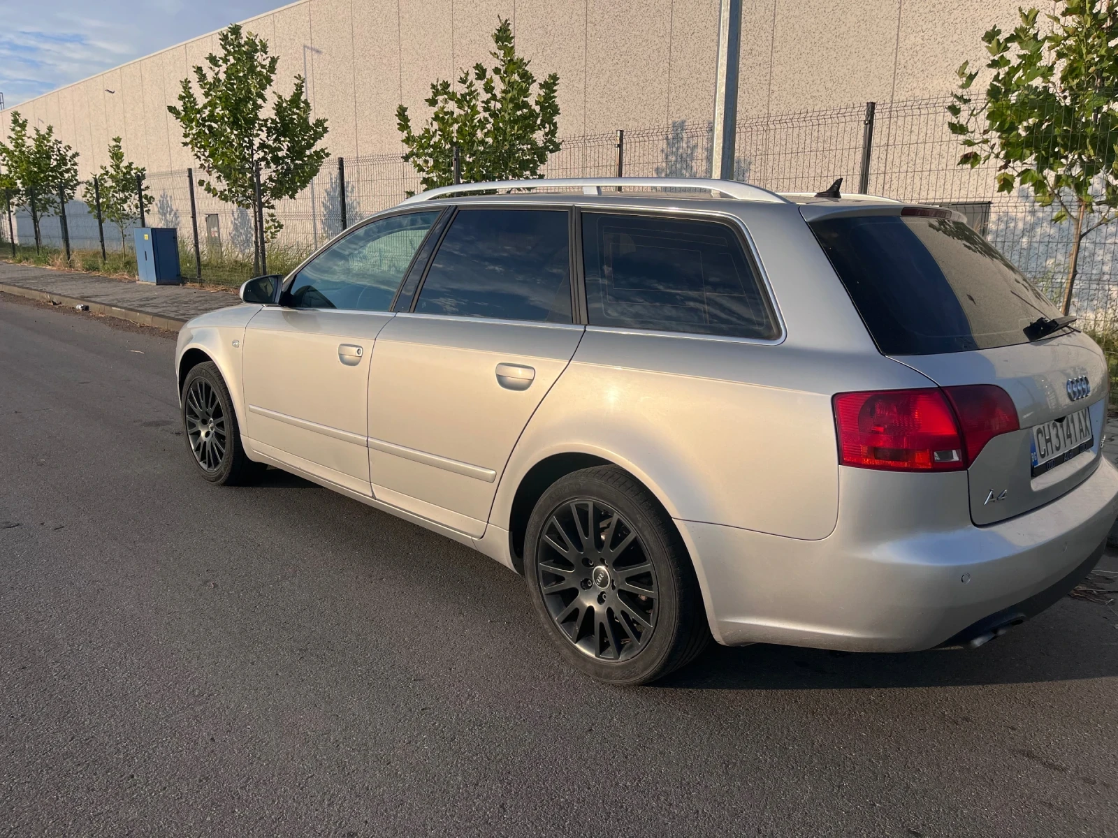 Audi A4  - изображение 5