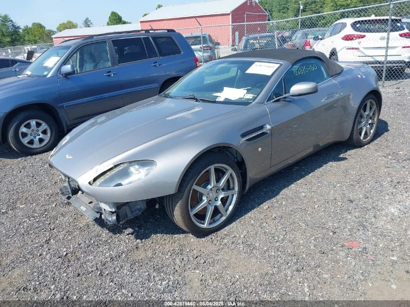 Aston Martin V8 Vantage ФИКСИРАНА ЦЕНА ДО БГ!!! СЕРВИЗНА ИСТОРИЯ! - изображение 3
