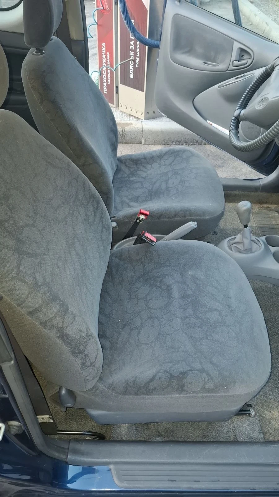 Toyota Yaris VVT-i - изображение 9