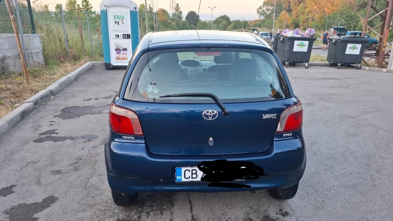 Toyota Yaris VVT-i - изображение 2
