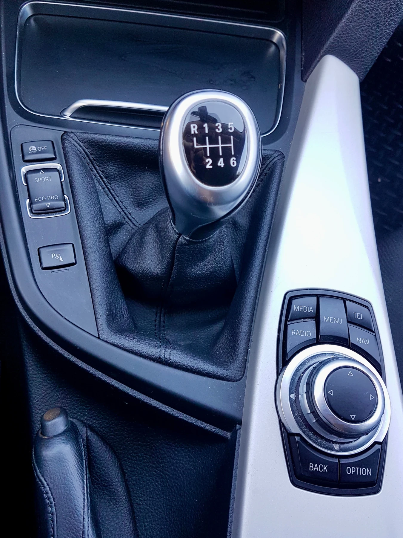 BMW 320 2.0 Diesel Facelift 146k km  - изображение 10