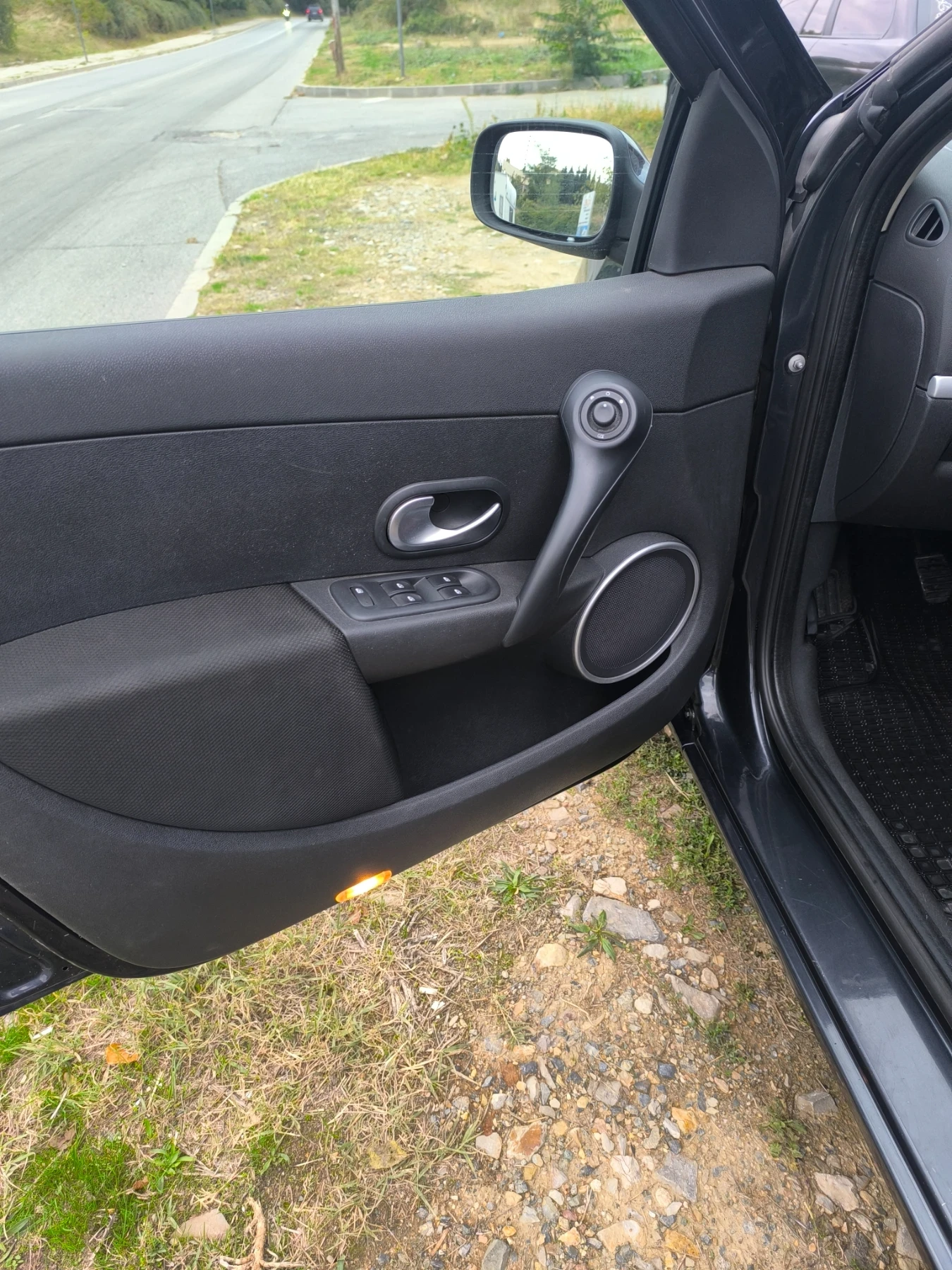 Renault Clio 1.5dci - изображение 8