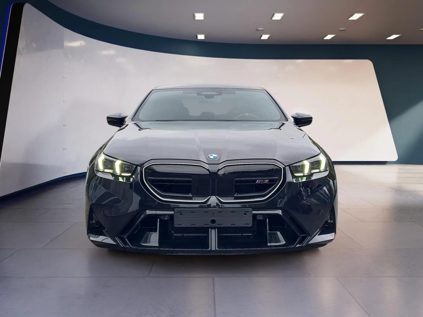 BMW M5 HYBRID B&W HEAD UP CARBON  - изображение 2