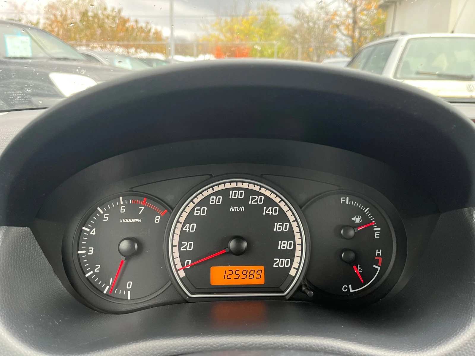 Suzuki Swift 1.3i 16V - изображение 8