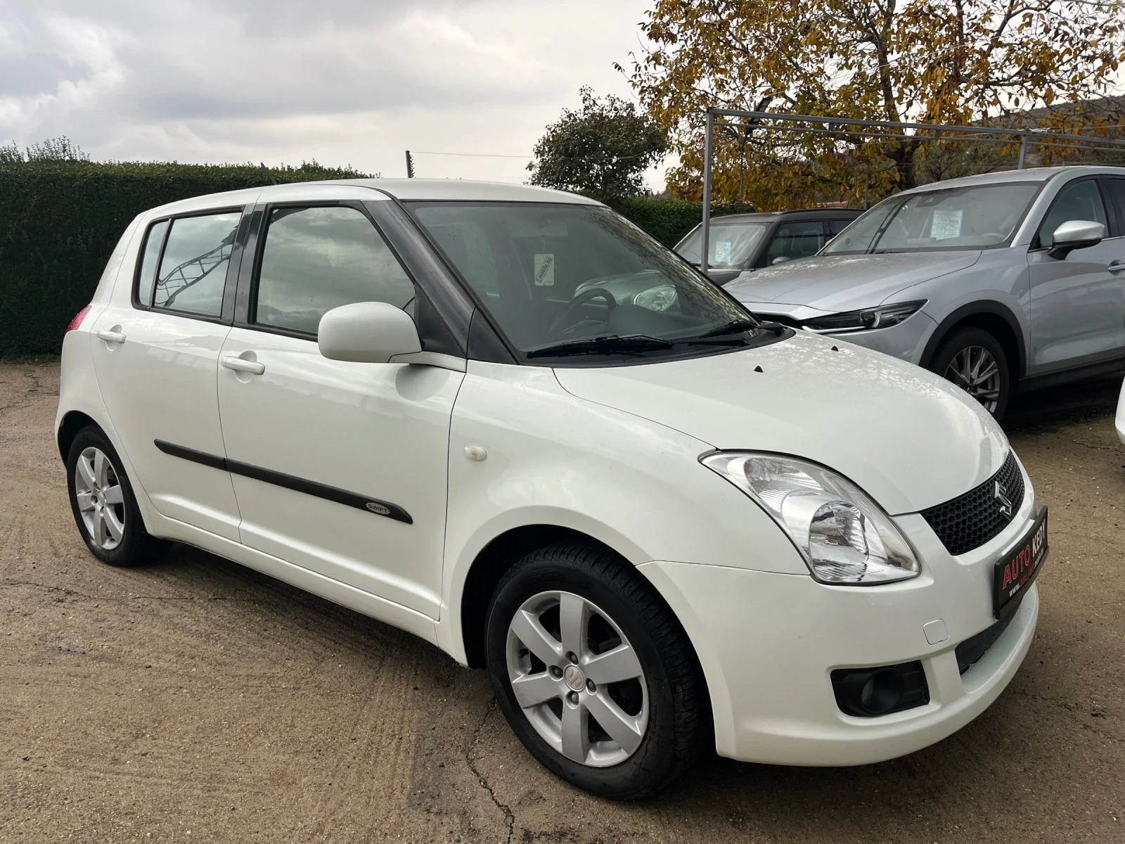 Suzuki Swift 1.3i 16V - изображение 3