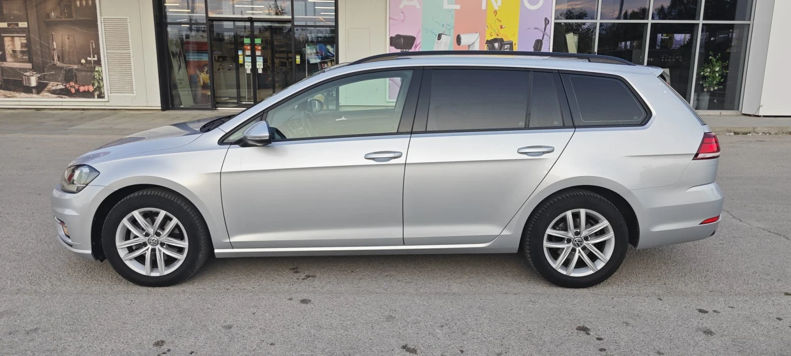VW Golf Variant 2.0tdi  - изображение 7