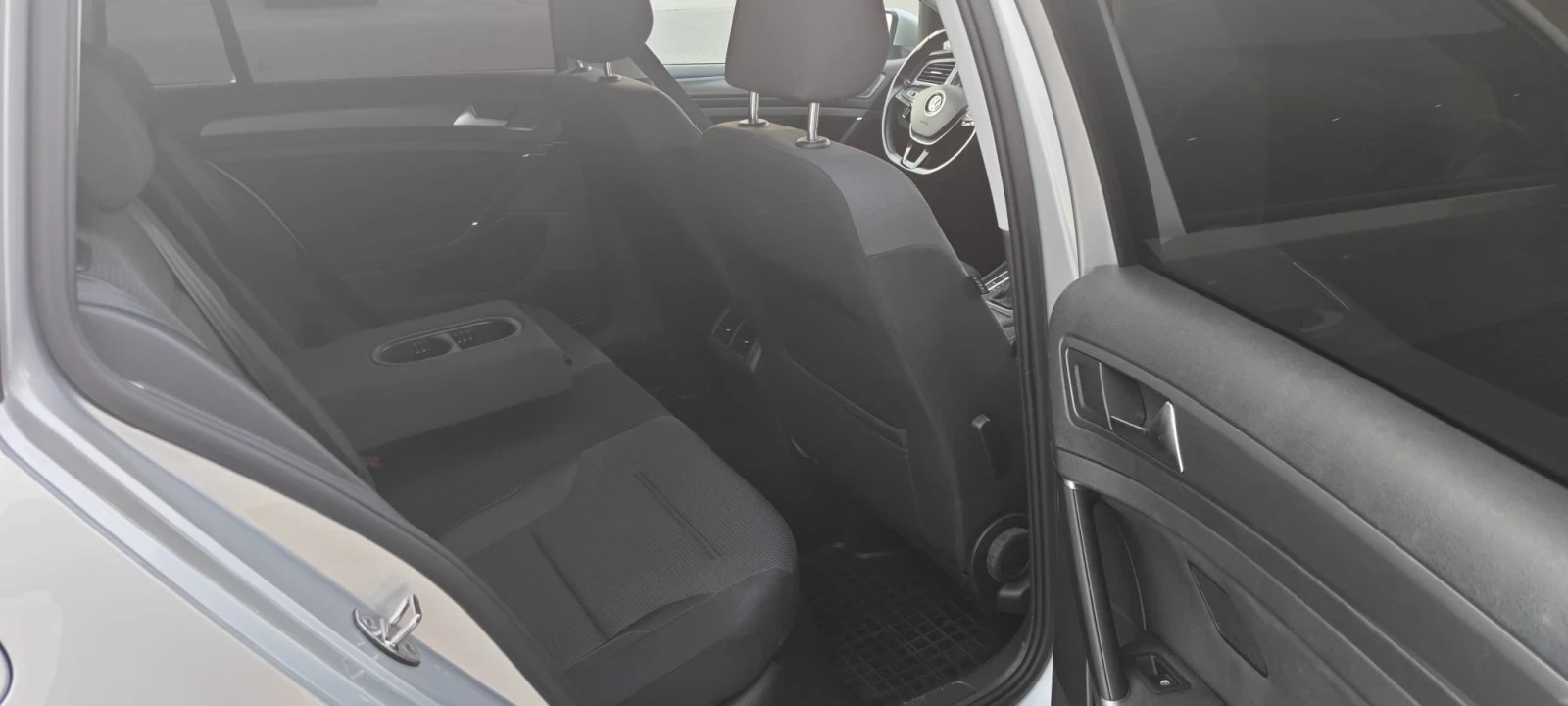 VW Golf Variant 2.0tdi  - изображение 10