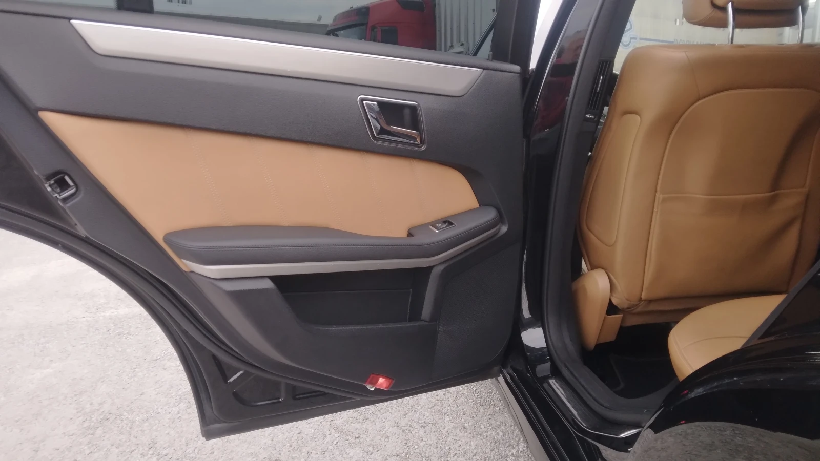 Mercedes-Benz E 350 Mercedes-Benz E-Klasse E 350 CDI BlueEfficiency Av | Mobile.bg � ����������� 6