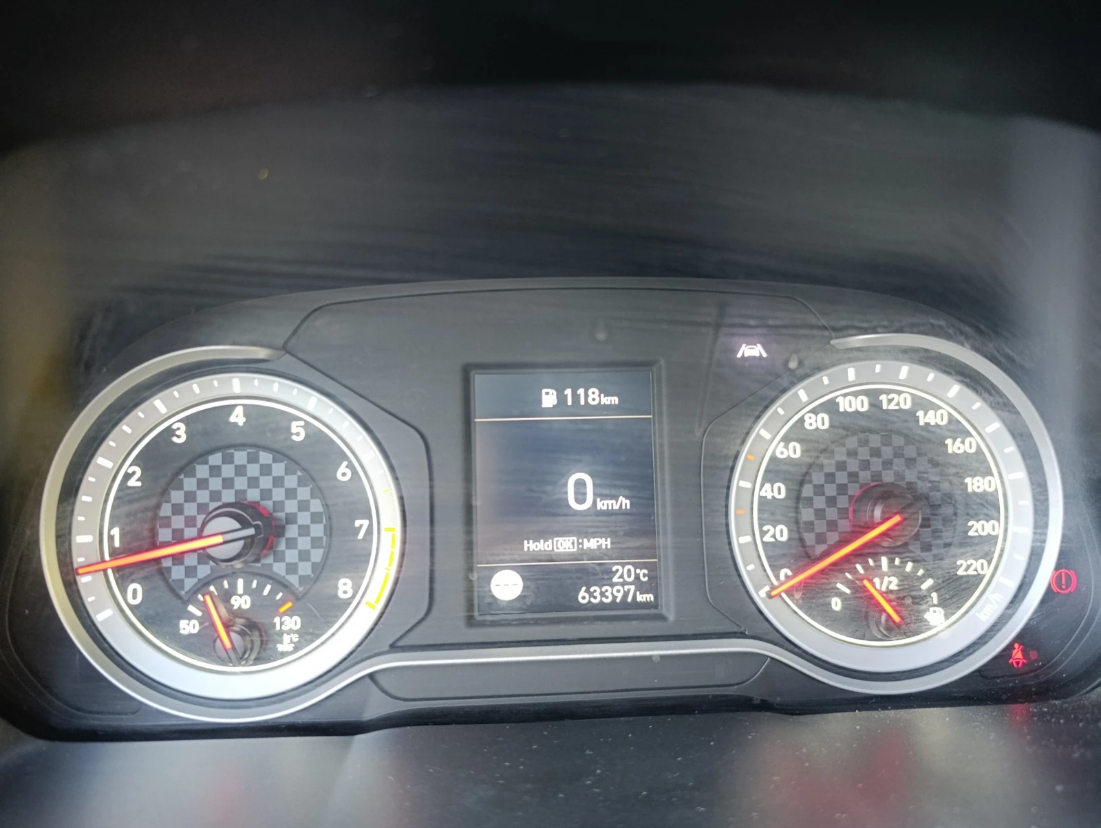 Hyundai I20 85hp Закупен от БГ, снимка 9 - Автомобили и джипове - 53876652