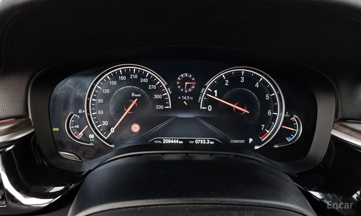 BMW 530 M Sport Plus* BOWERS & WILKINS* HEAD-UP* 360 CAM* , снимка 10 - Автомобили и джипове - 54129589