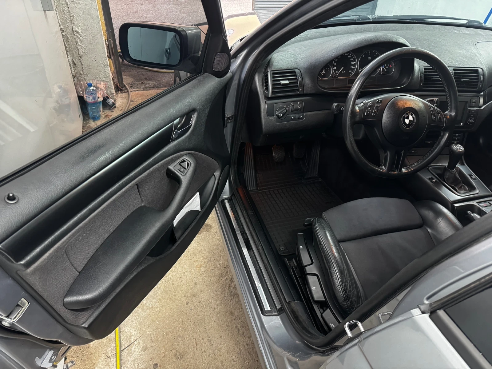 BMW 320  150 * 6скорости * Recaro * NAVI * Carplay ЕВРО 4, снимка 8 - Автомобили и джипове - 54151054