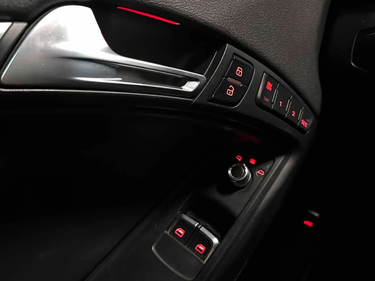 Audi Rs5 QUATTRO * ПОДГРЕВИ* ПАНОРАМА* КАМЕРА* , снимка 10 - Автомобили и джипове - 54248519