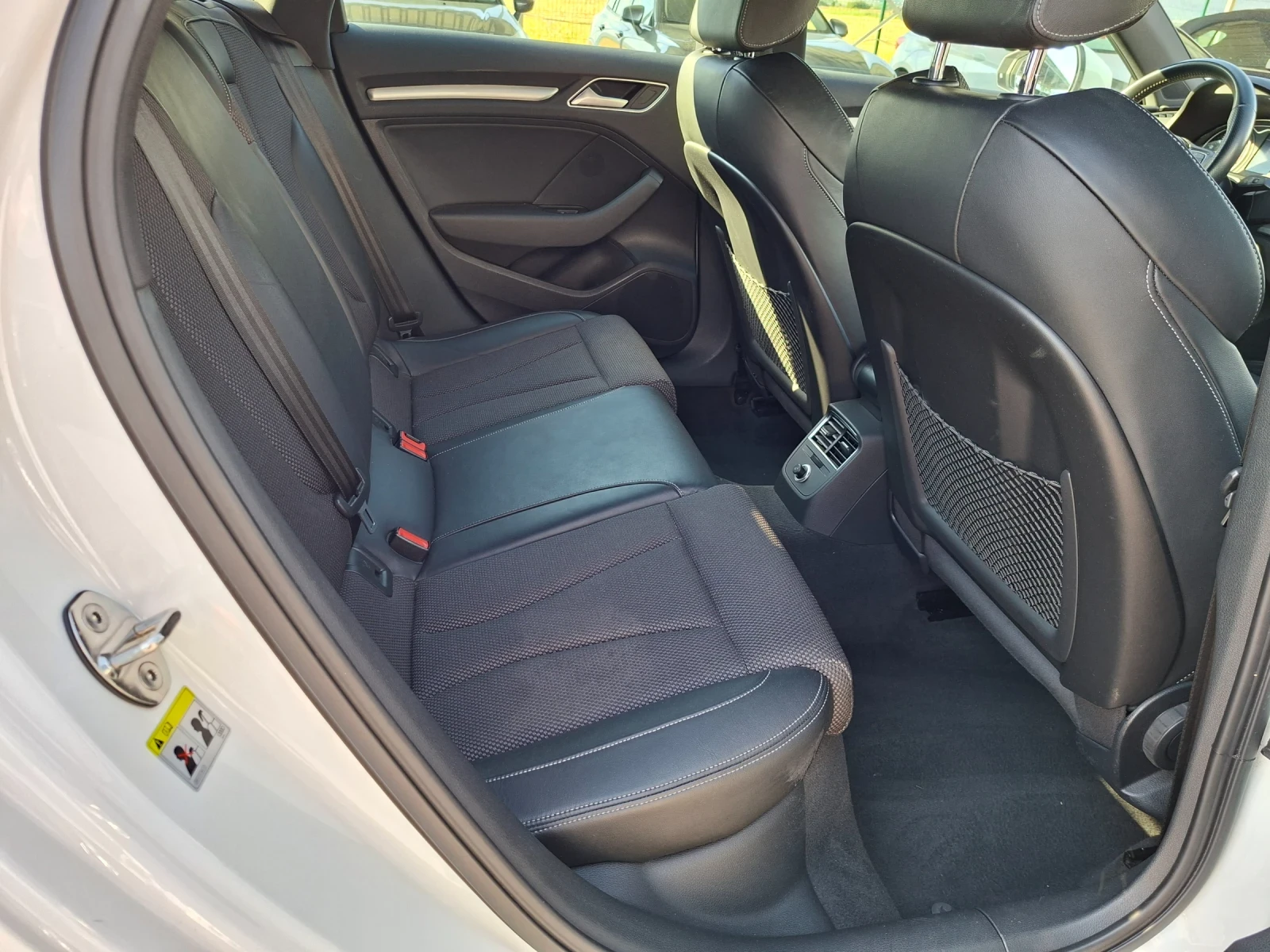 Audi A3 1, 6 tdi S-LINE, снимка 14 - Автомобили и джипове - 54838161