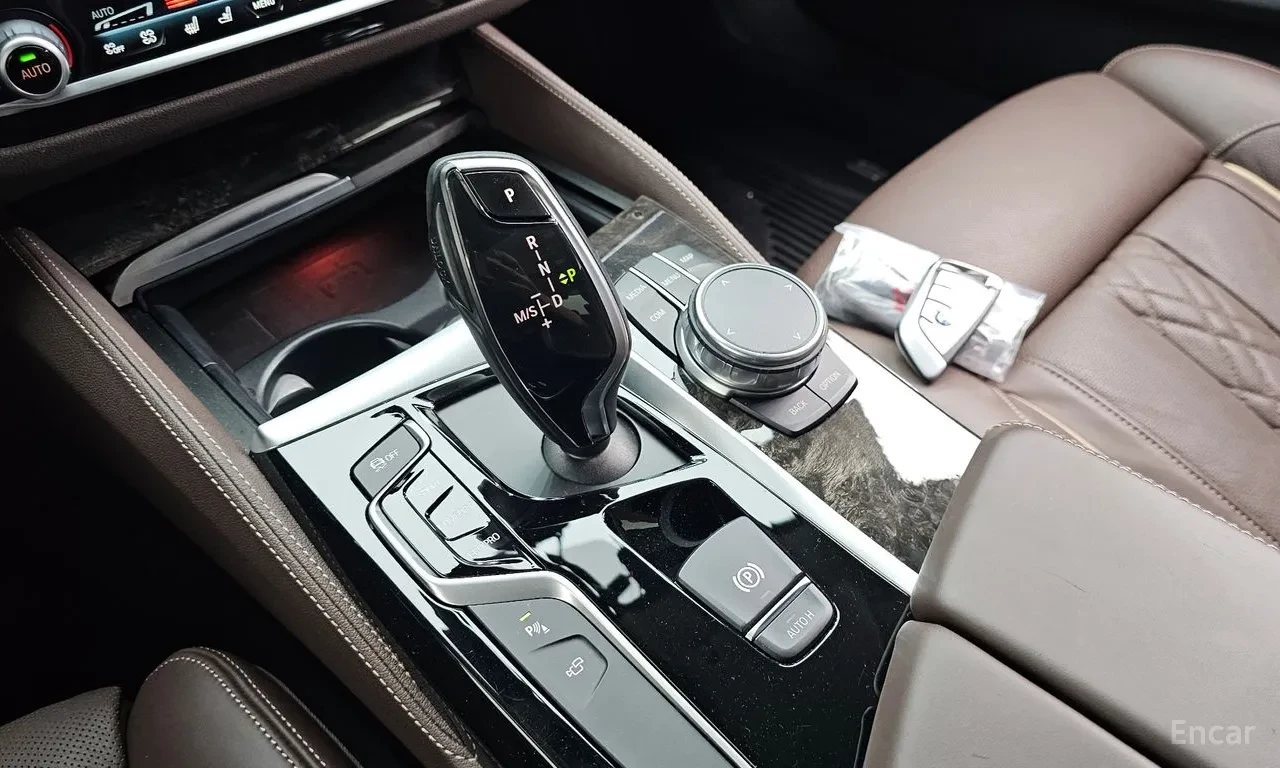 BMW 540 XDRIVE, снимка 7 - Автомобили и джипове - 55097310