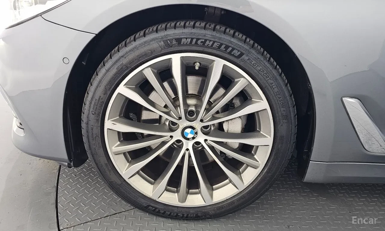 BMW 540 XDRIVE, снимка 3 - Автомобили и джипове - 55097310