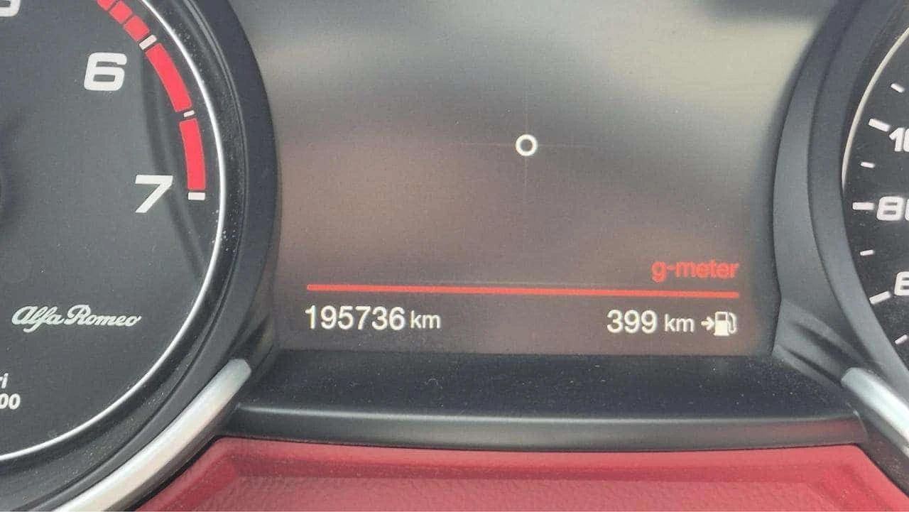 Alfa Romeo Giulia * ФИКСИРАНА ЦЕНА* , снимка 14 - Автомобили и джипове - 55173921