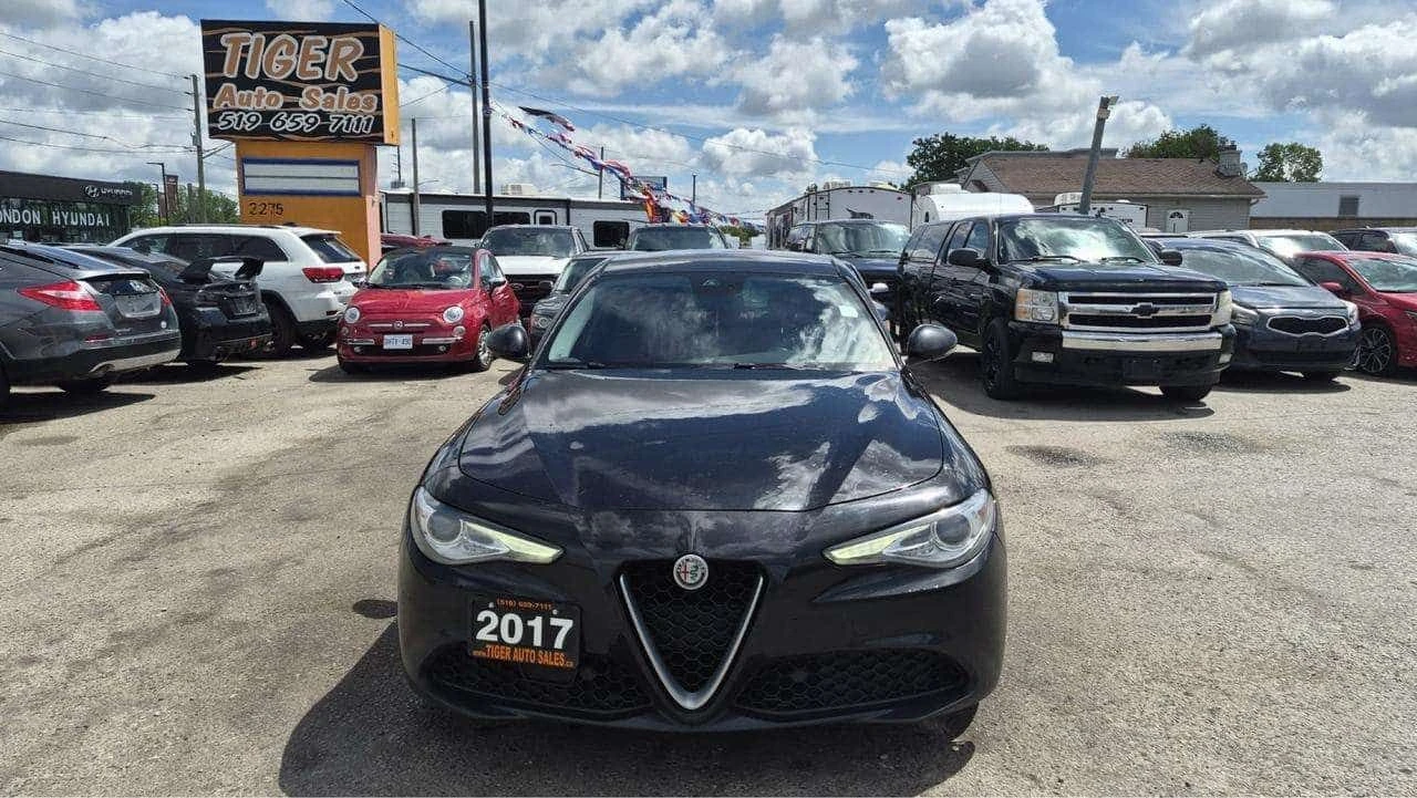 Alfa Romeo Giulia * ФИКСИРАНА ЦЕНА* , снимка 9 - Автомобили и джипове - 55173921