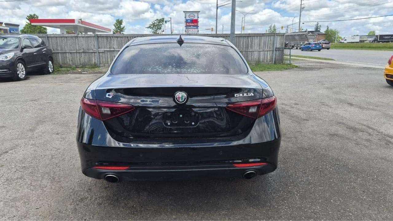 Alfa Romeo Giulia * ФИКСИРАНА ЦЕНА* , снимка 4 - Автомобили и джипове - 55173921