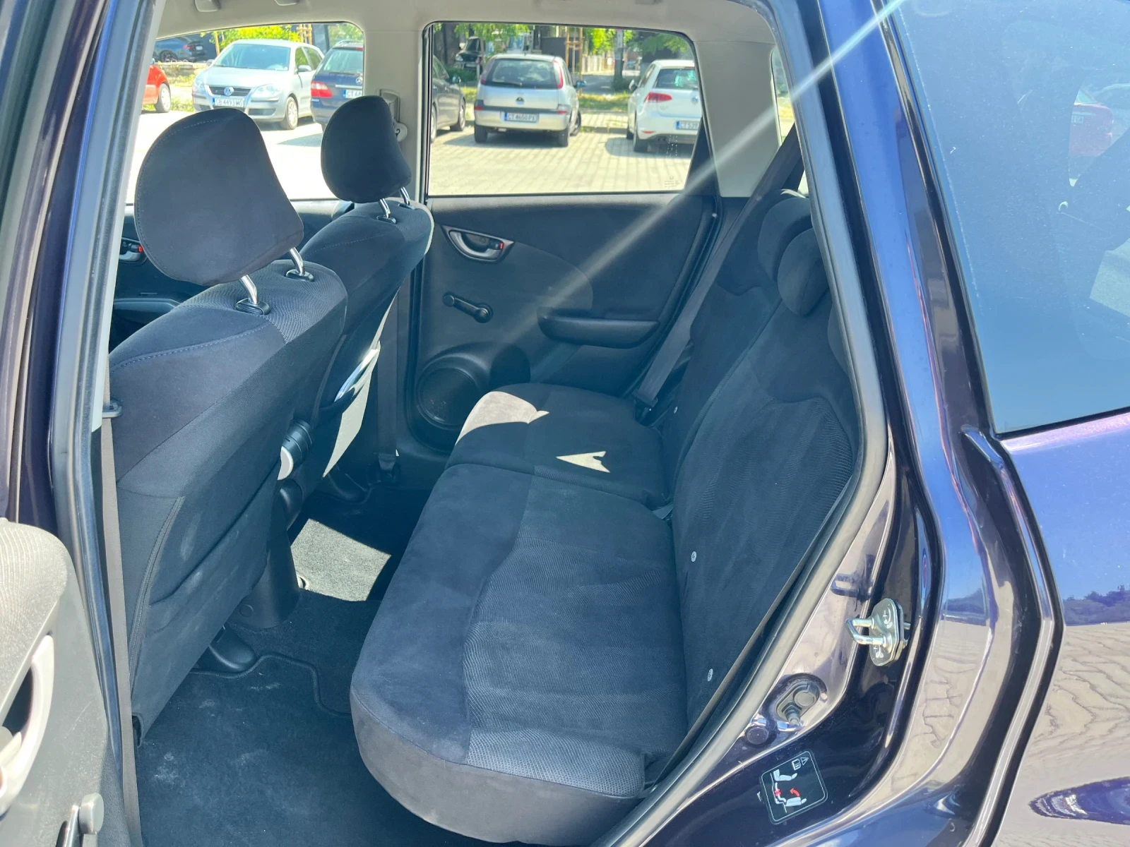 Honda Jazz 1.4i-VTEC AUTOMAT , снимка 14 - Автомобили и джипове - 55207164