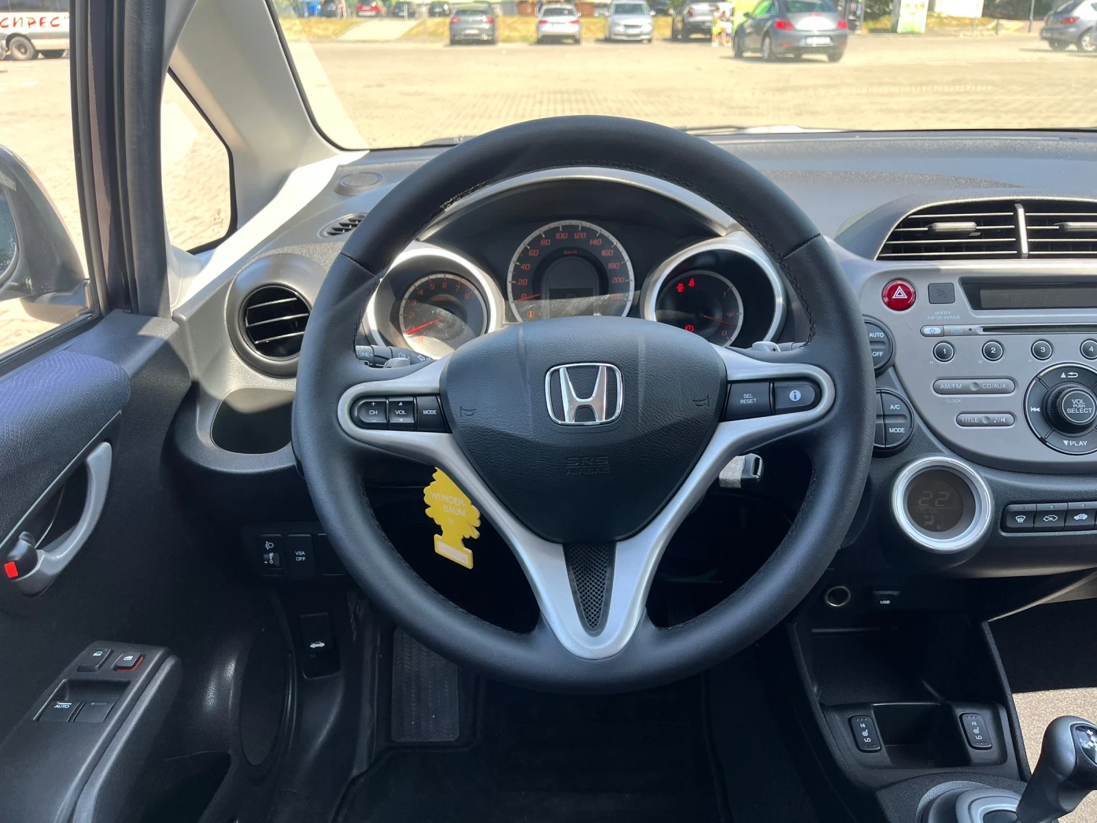Honda Jazz 1.4i-VTEC AUTOMAT , снимка 10 - Автомобили и джипове - 55207164