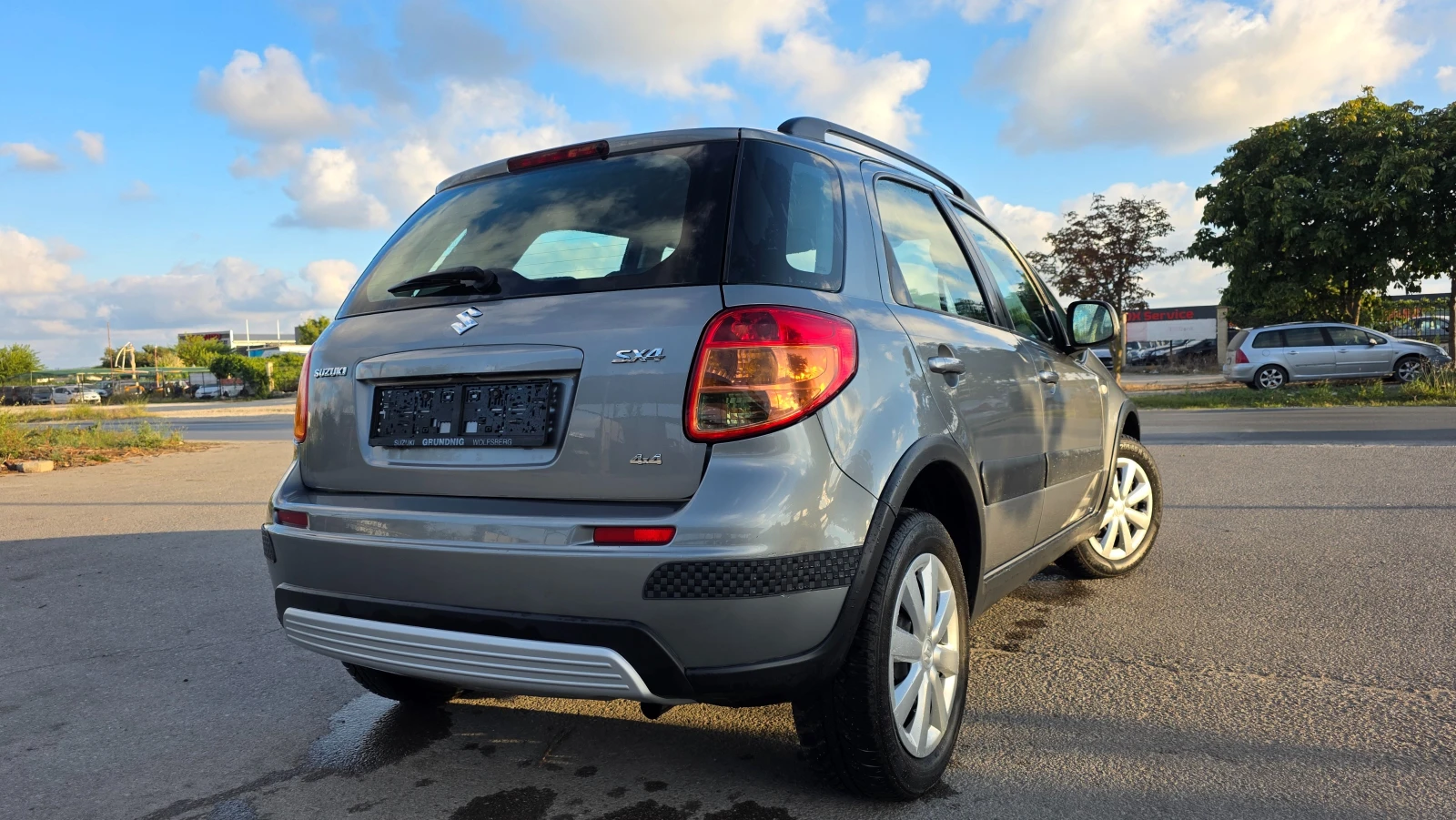 Suzuki SX4 105000км/4Х4, снимка 5 - Автомобили и джипове - 55755268