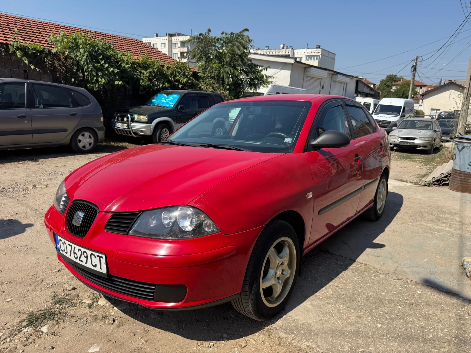 Seat Cordoba, снимка 3 - Автомобили и джипове - 56573949