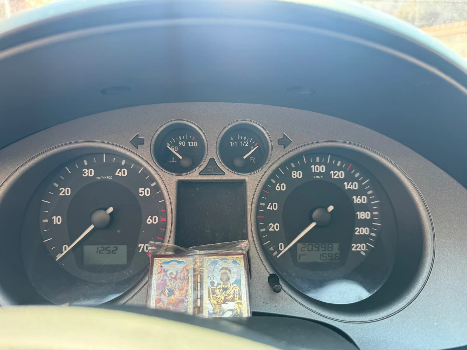 Seat Cordoba, снимка 7 - Автомобили и джипове - 56573949