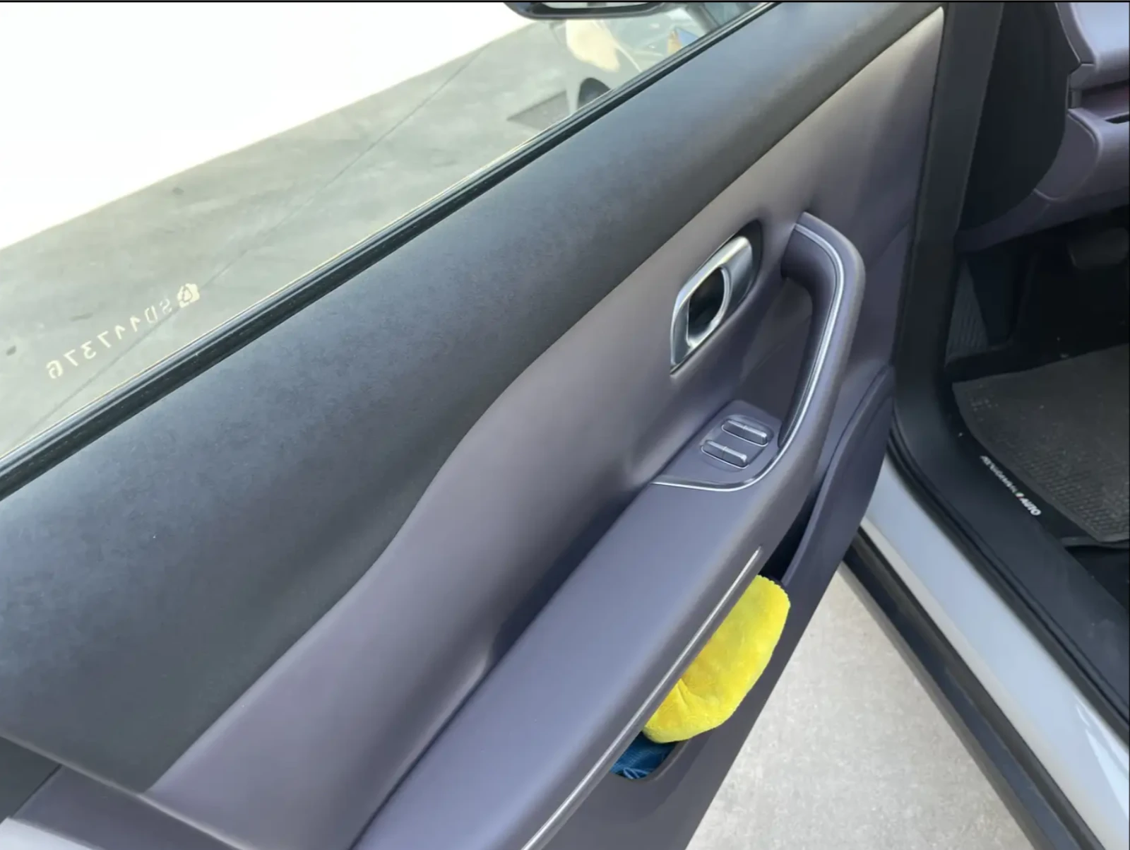 Leapmotor C10 DESIGN BEV | 69.9 kWO| 360| FULL | Mobile.bg � ����������� 4