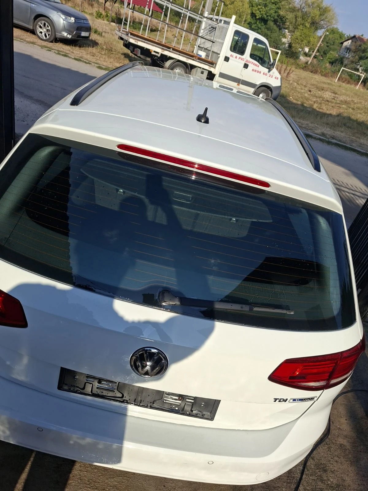 VW Passat 1.6TDI , снимка 6 - Автомобили и джипове - 56161741