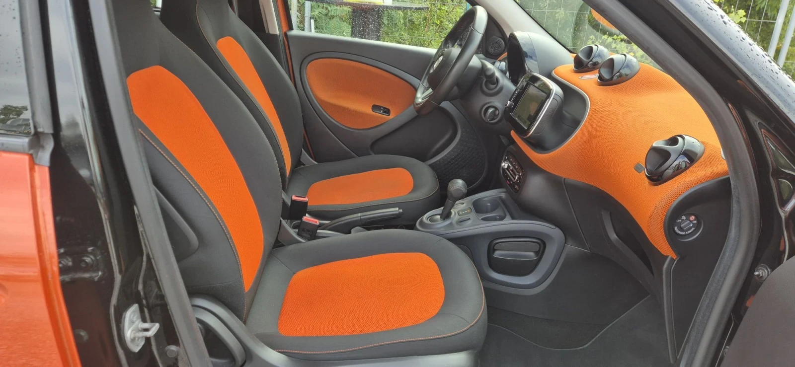 Smart Forfour АВТОМАТИК, снимка 12 - Автомобили и джипове - 56226650