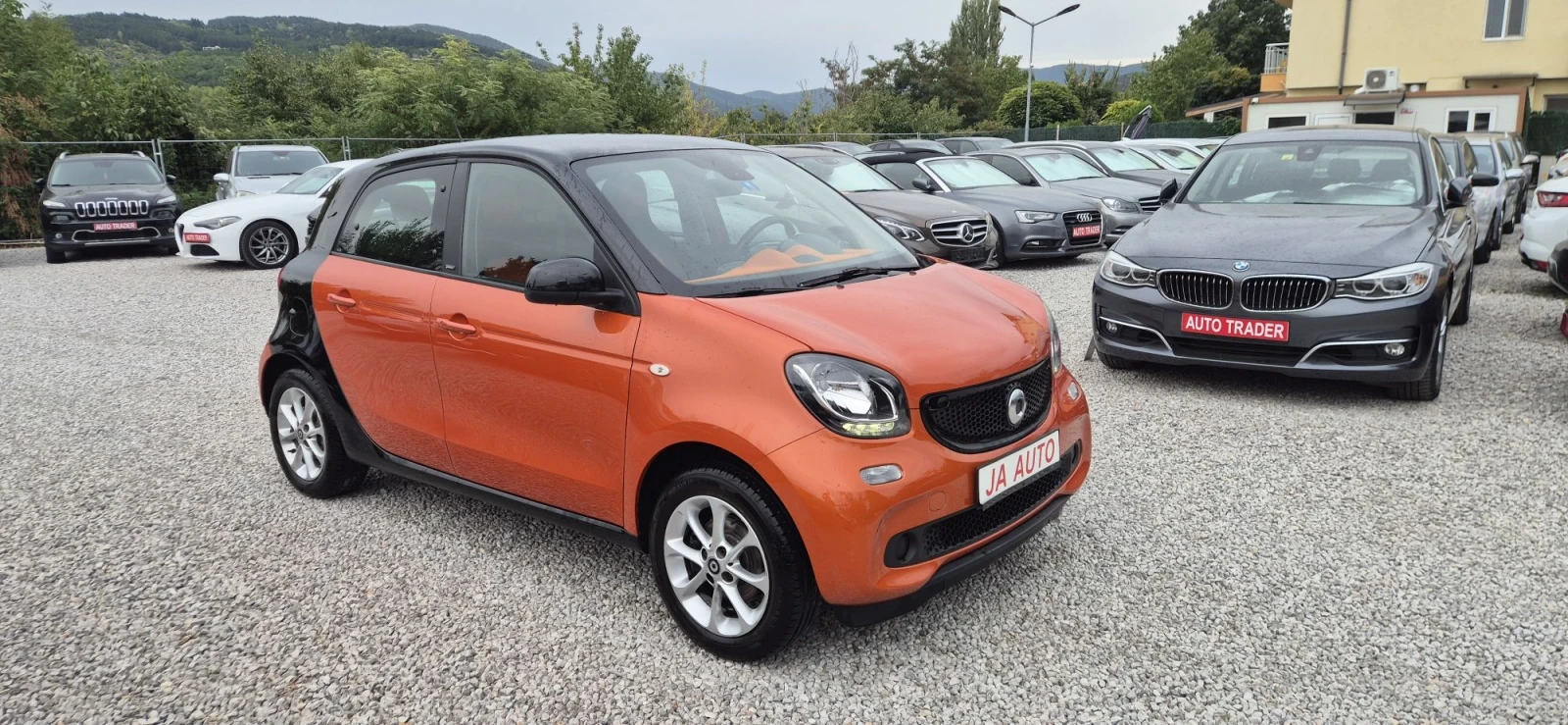 Smart Forfour АВТОМАТИК, снимка 4 - Автомобили и джипове - 56226650