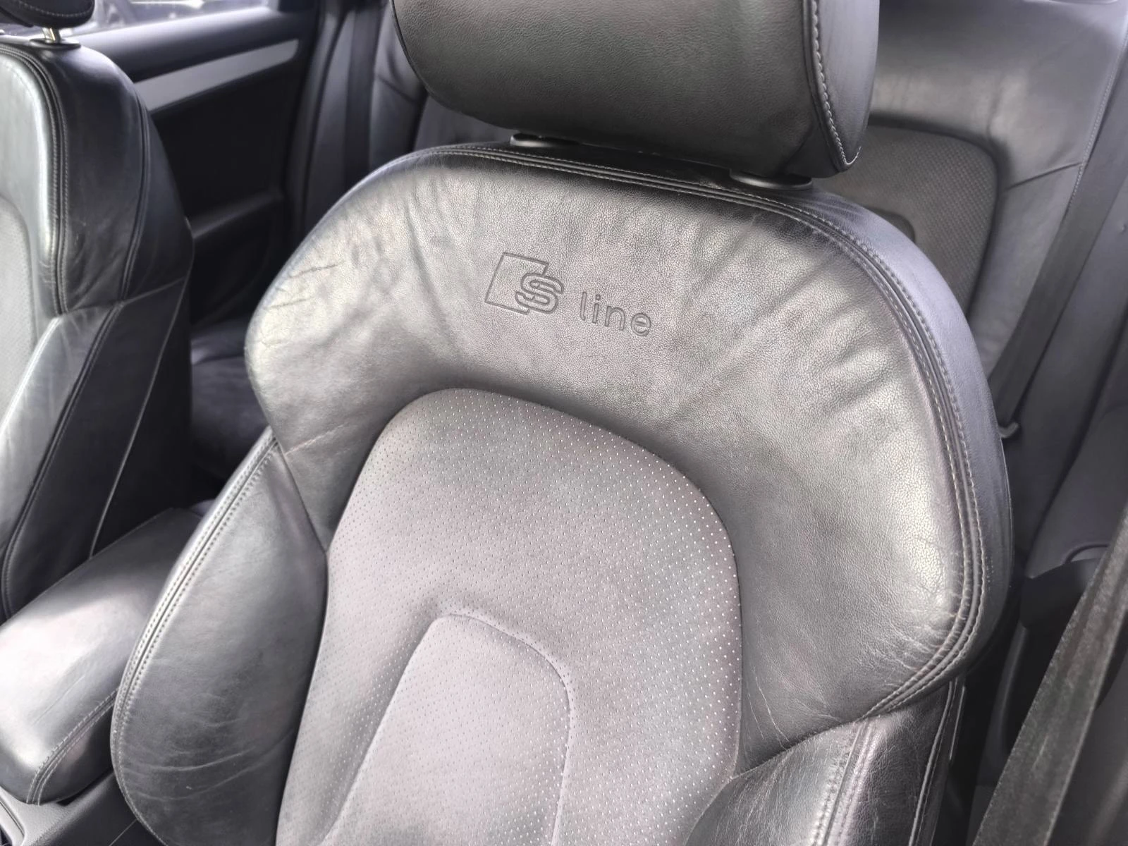 Audi A4 3.0d 3xsline, снимка 11 - Автомобили и джипове - 56565843