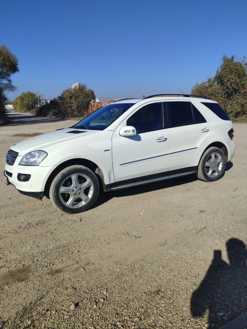 Mercedes-Benz ML 320 4 Matic EDITION, снимка 2 - Автомобили и джипове - 47725209