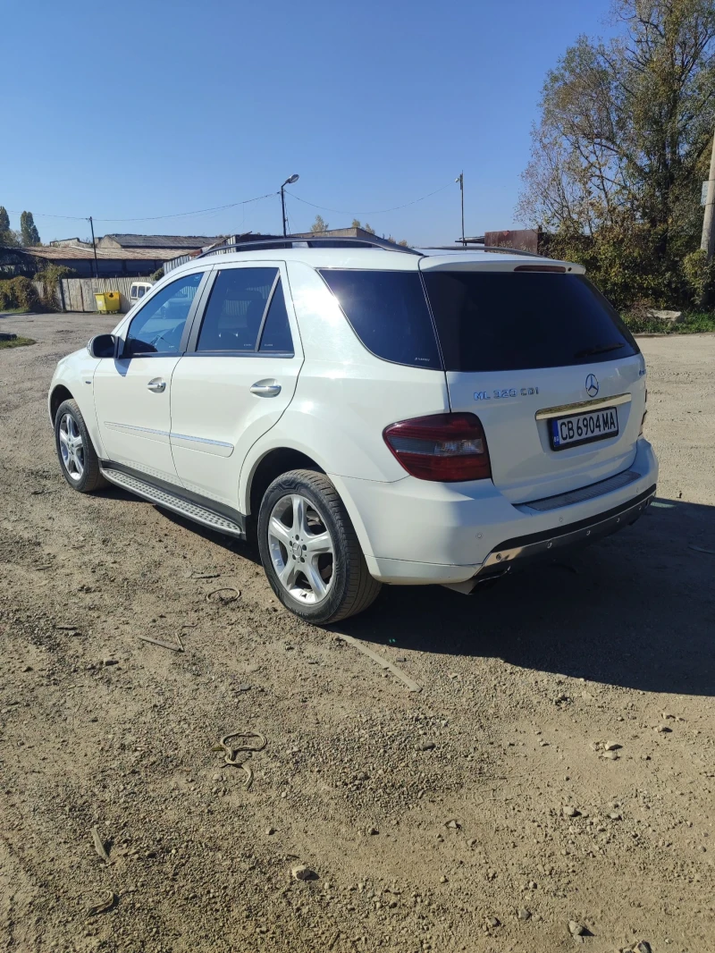 Mercedes-Benz ML 320 4 Matic EDITION, снимка 4 - Автомобили и джипове - 47725209