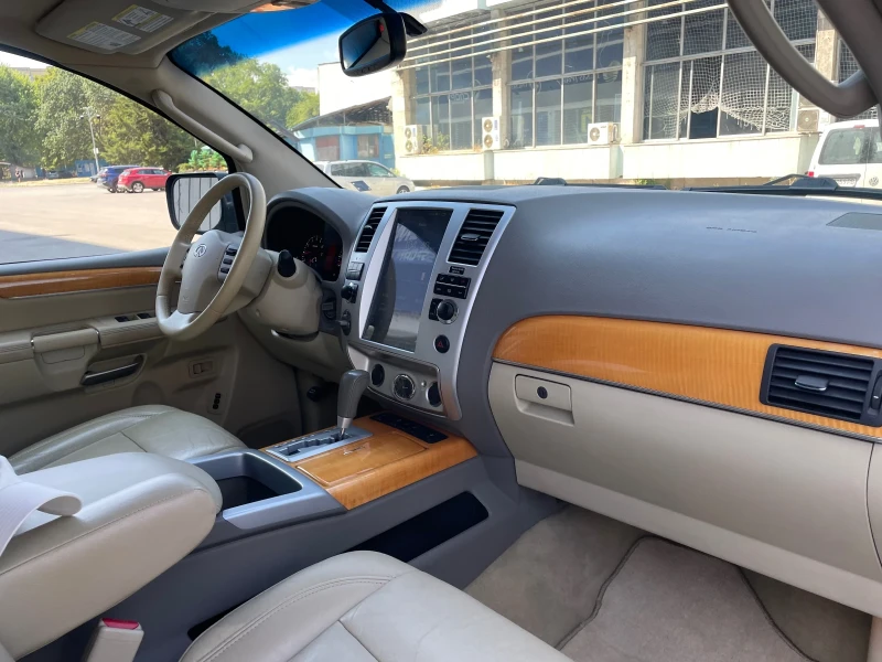 Infiniti QX56 5.6i, 100000 km!!! 1 Собственик! Нов!!!, снимка 10 - Автомобили и джипове - 51978387