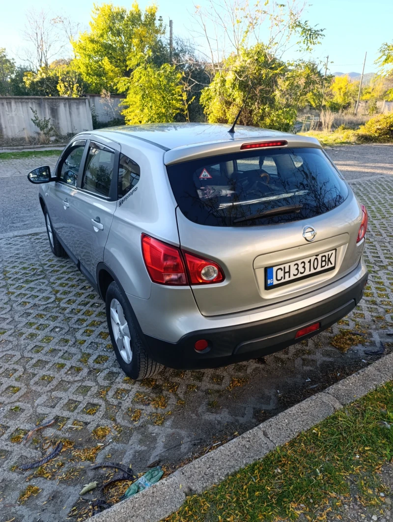 Nissan Qashqai, снимка 5 - Автомобили и джипове - 52109577