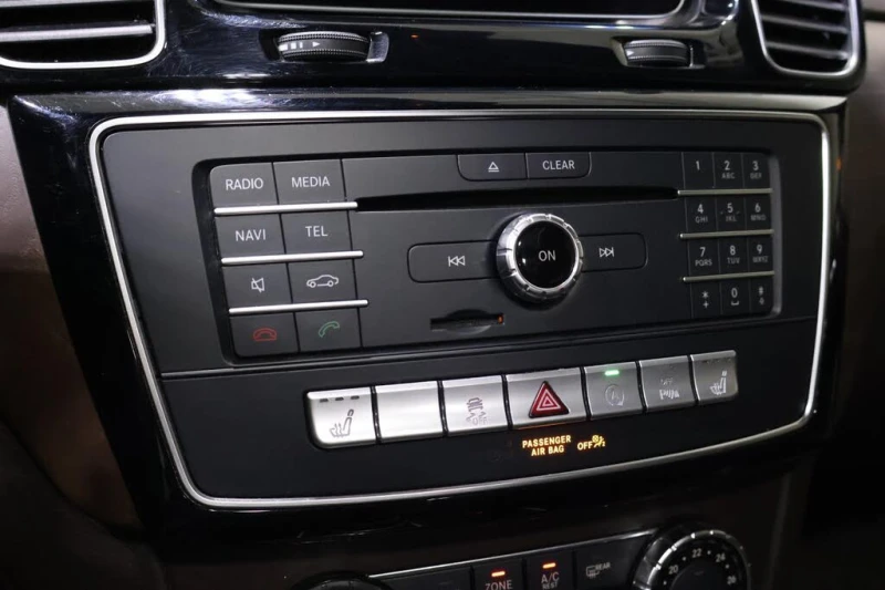 Mercedes-Benz GLE 400 2018 Mercedes-Benz GLE 400 4MATIC, снимка 10 - Автомобили и джипове - 52795959