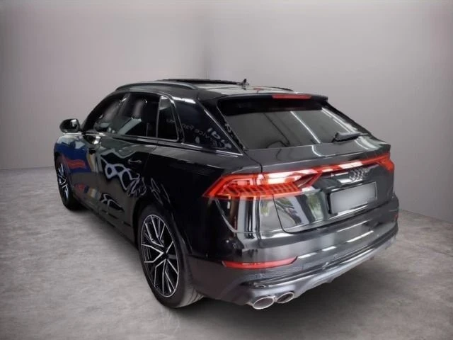 Audi SQ8 TFSI/ QUATTRO/BLACK OPTIC/B&O/MATRIX/PANO/ HEAD UP, снимка 2 - Автомобили и джипове - 48205685