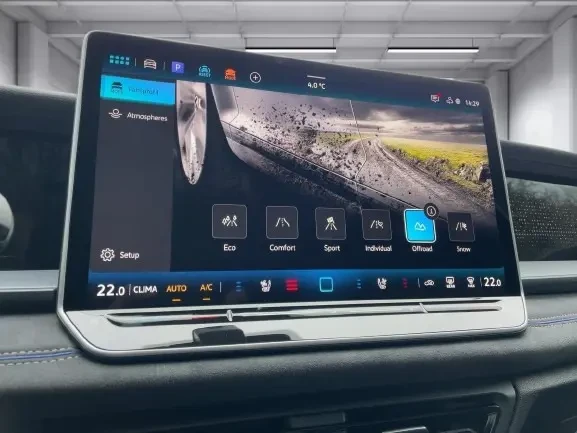 VW Tayron 2.0 TSI 4Motion R-line = NEW = Гаранция, снимка 8 - Автомобили и джипове - 54178813