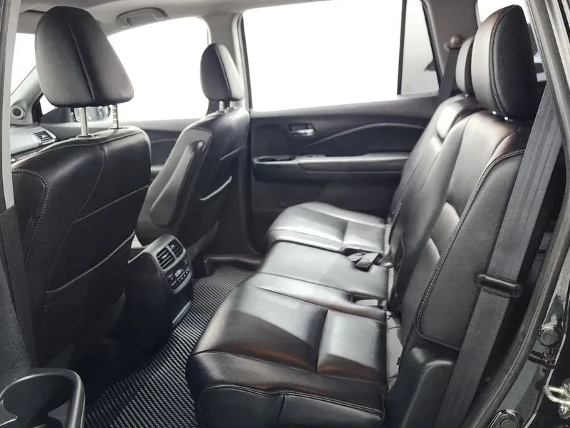 Honda Pilot 3.5 AWD 7места, снимка 11 - Автомобили и джипове - 55740211