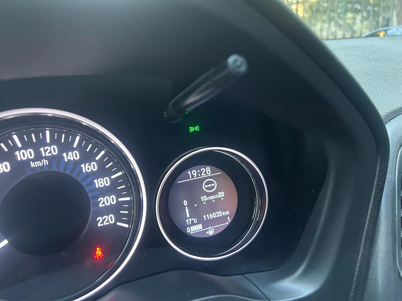 Honda Hr-v 1.6 i- DTEC, Elegance  - изображение 10