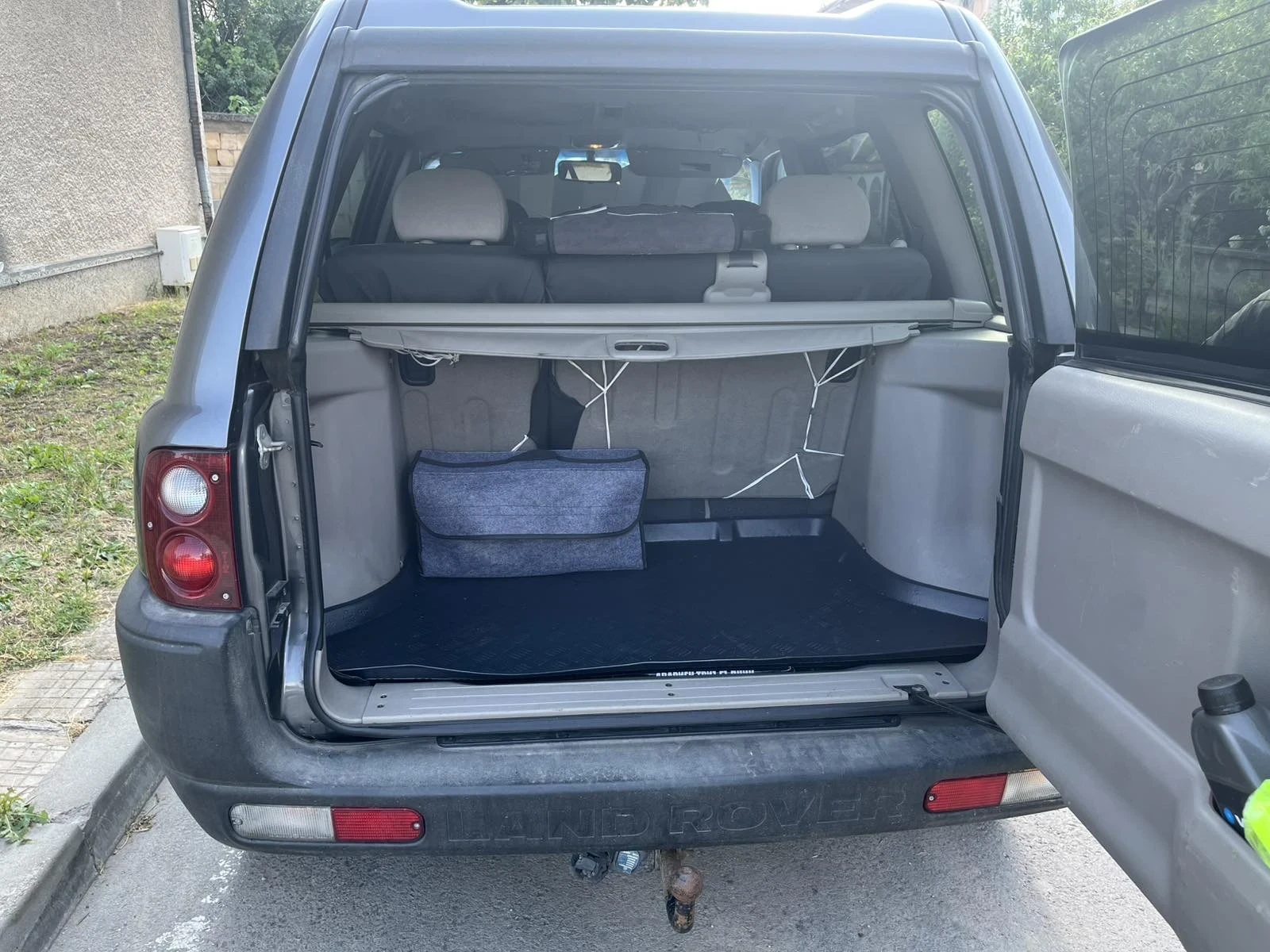 Land Rover Freelander 2.0 TD4 - изображение 10