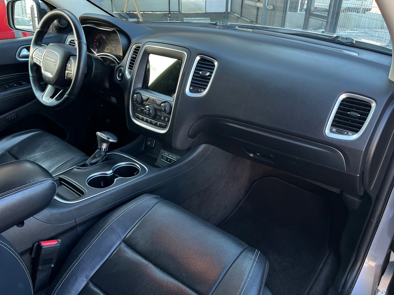 Dodge Durango / CITADEL / 4x4 / РЕГИСТРИРАН / ГАЗ / 6+ 1 - изображение 9