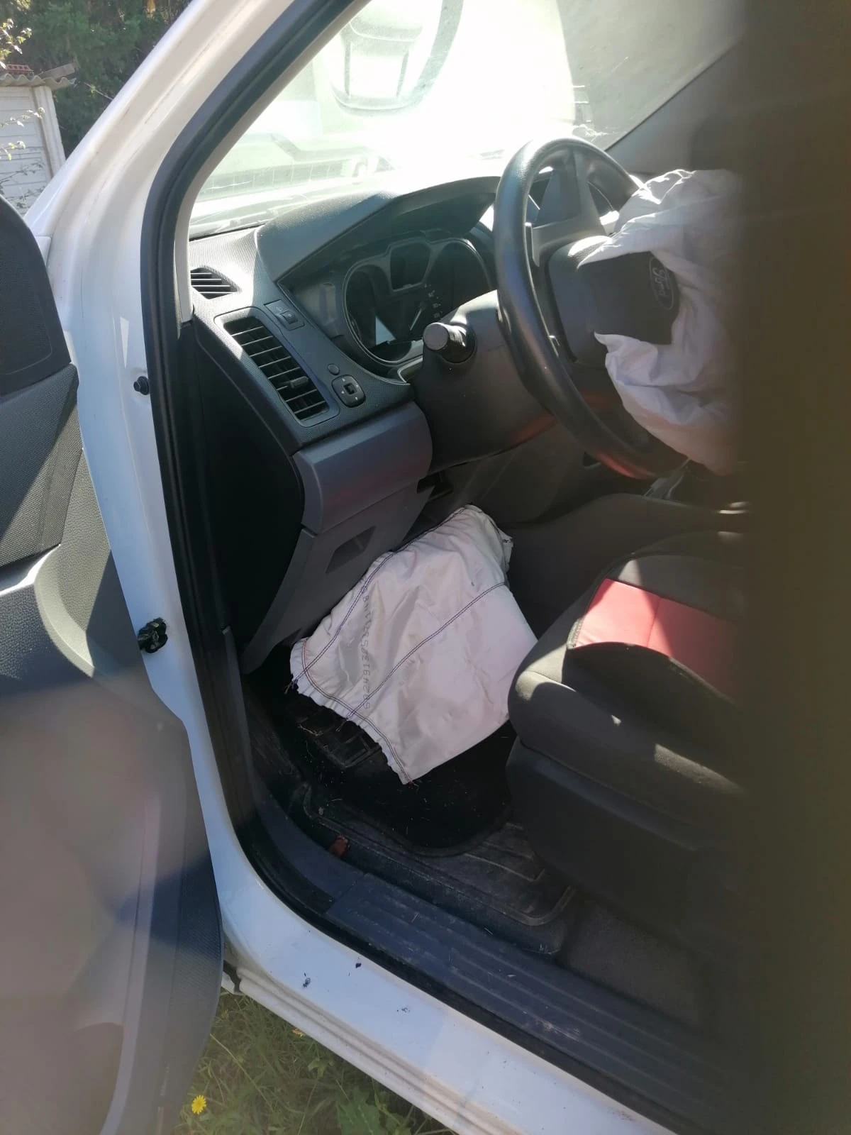 Ford Ranger 2.2D 90000KM - изображение 7